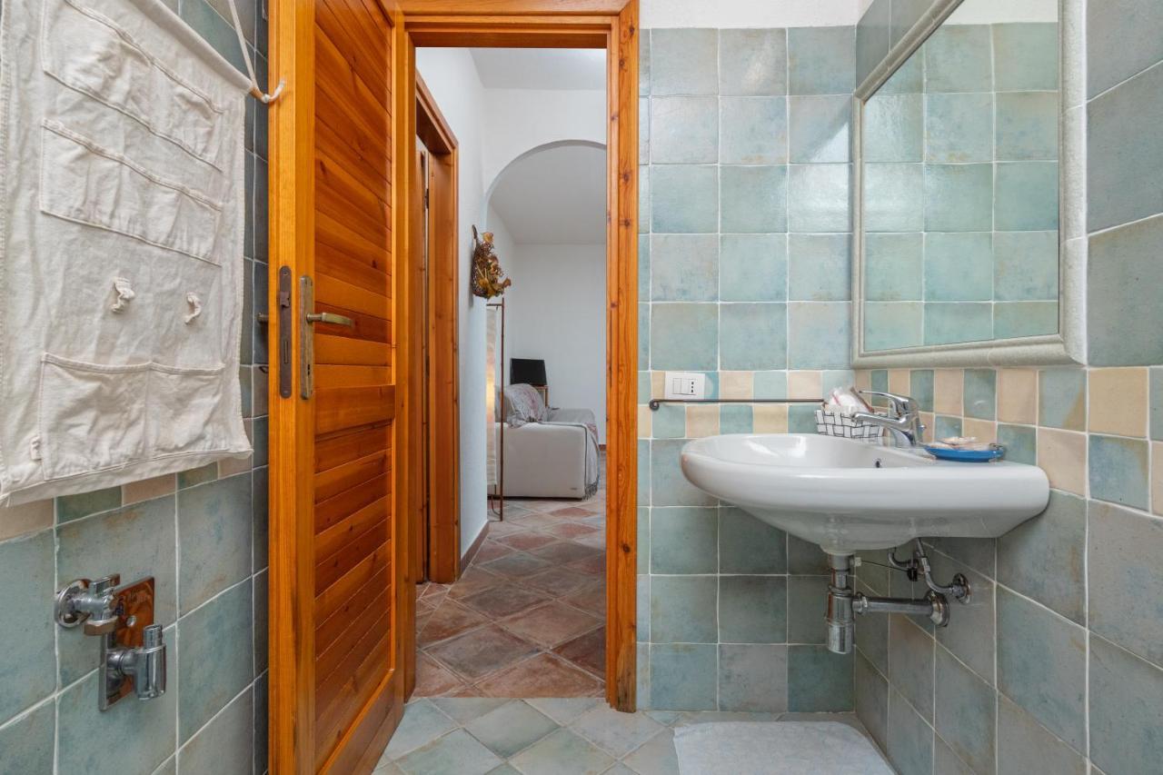 Holiday House Li Piri San Teodoro  Εξωτερικό φωτογραφία