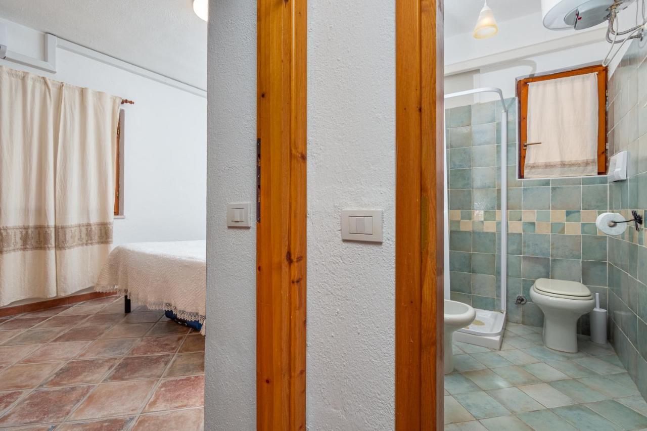 Holiday House Li Piri San Teodoro  Εξωτερικό φωτογραφία
